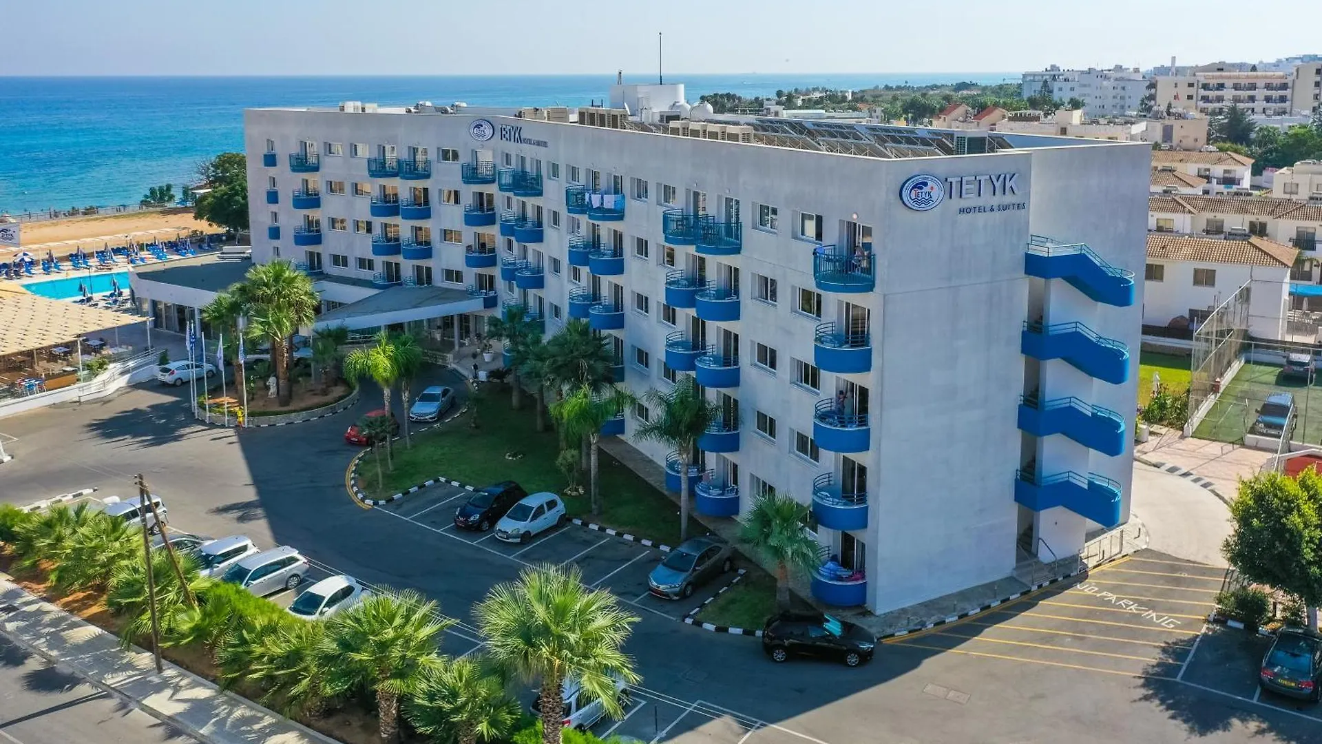 Tetyk Hotel Pernera 3*,
