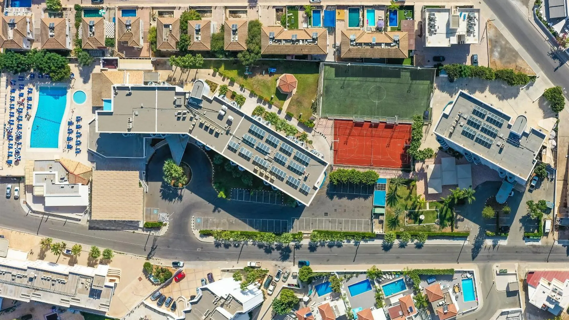 Tetyk Hotel Pernera