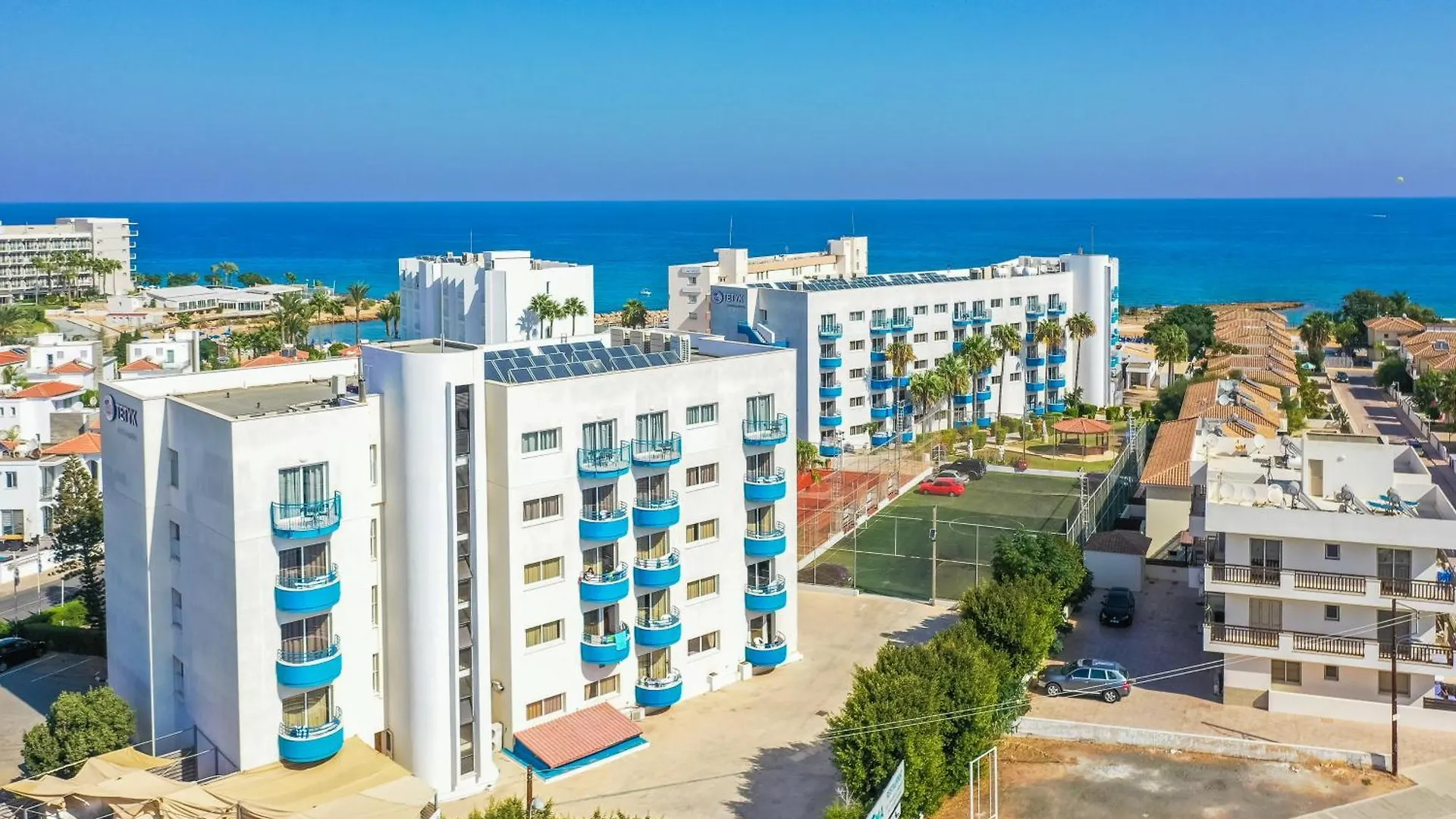 Tetyk Hotel Pernera